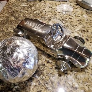 Silver vintage car&ball